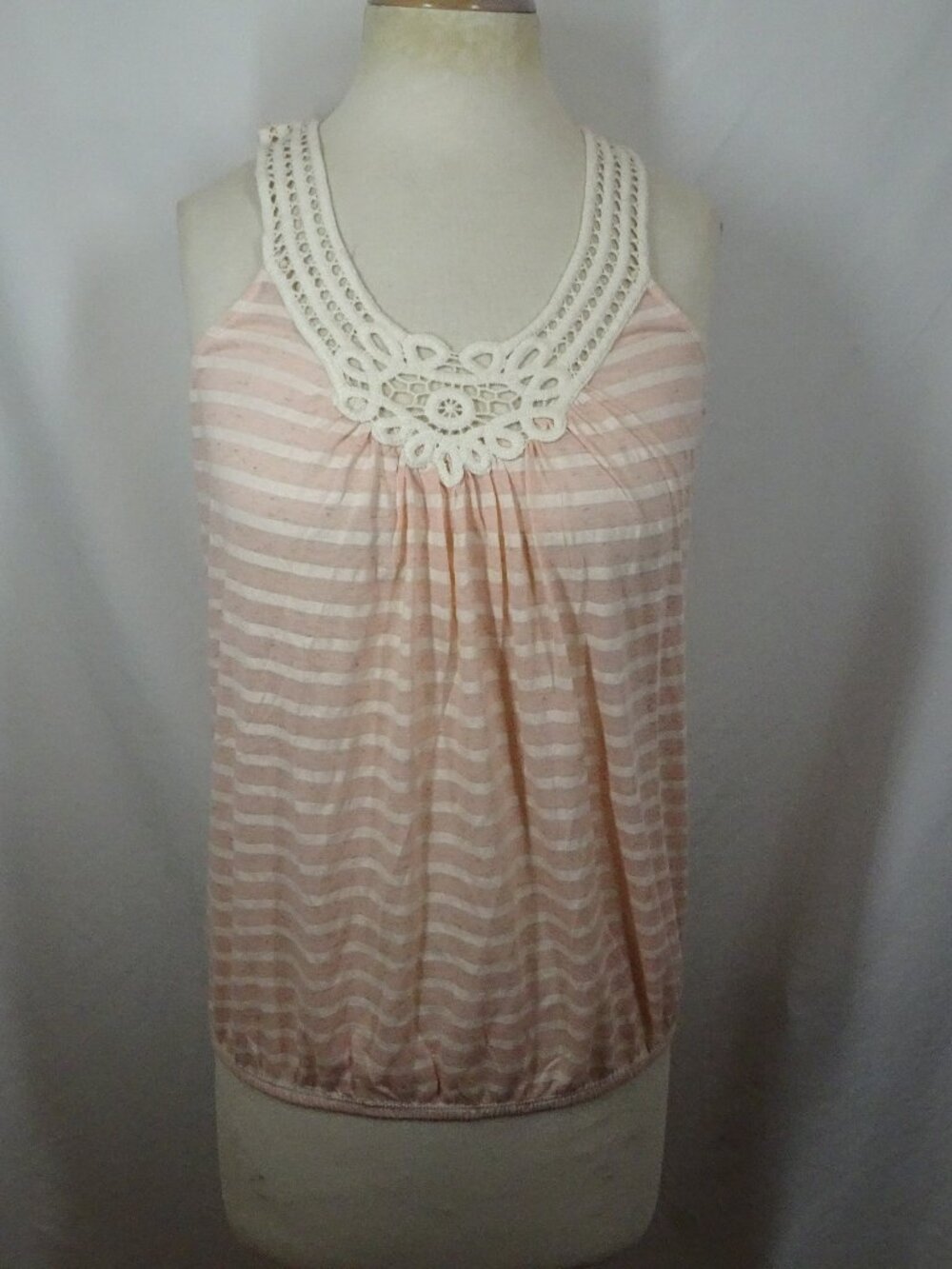 Twenty One Cream Blossom Juniors Top Size L